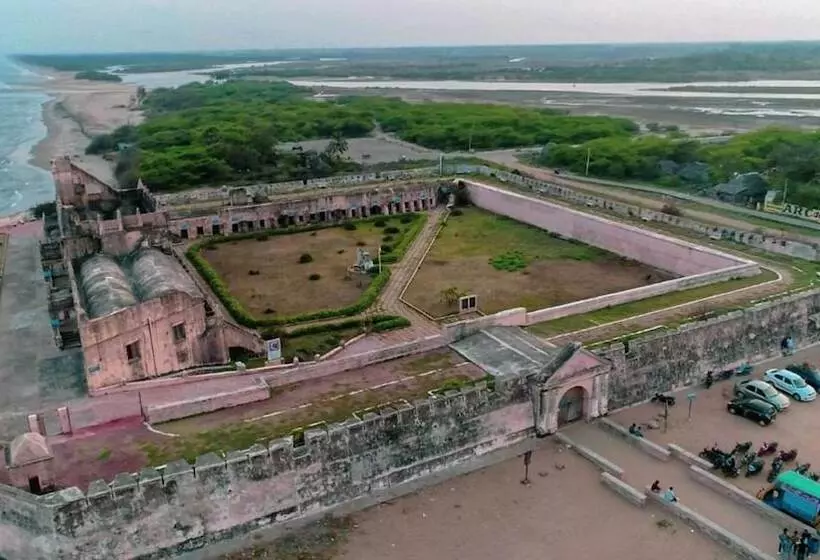 Hotelli Royal House And Park