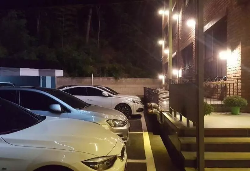 Motelli Daegu Suseongmot Picnic