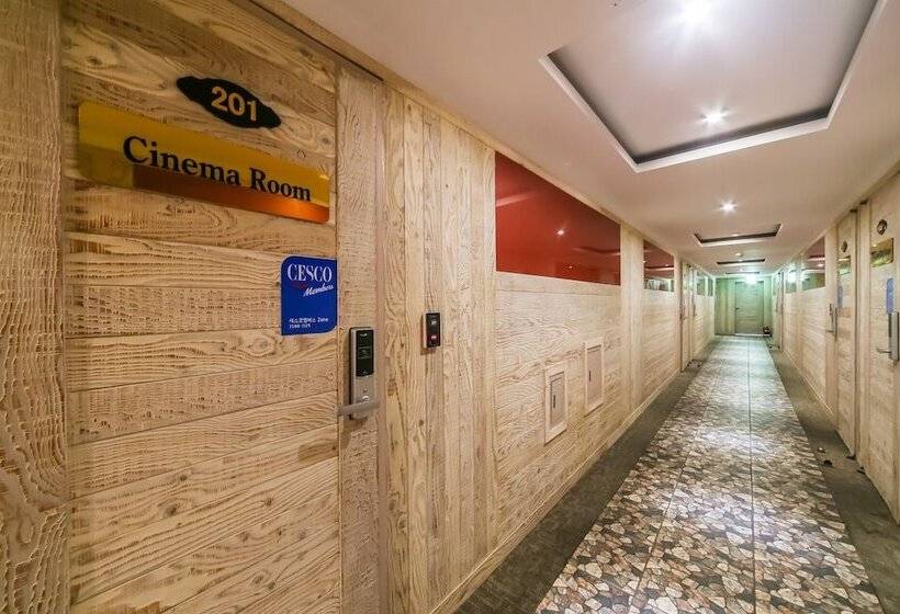 Мотель Daejeon Yuseong Paros