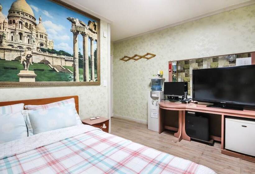 Imsil Okjeongho Motel