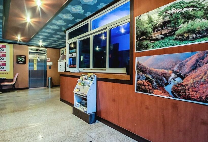 모텔 Jangseong Hotel New Napori