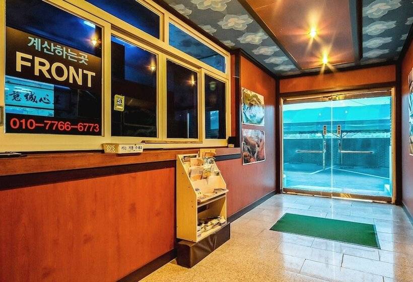 모텔 Jangseong Hotel New Napori