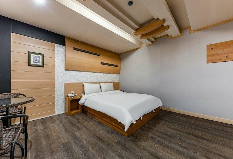 Motel Jincheon S