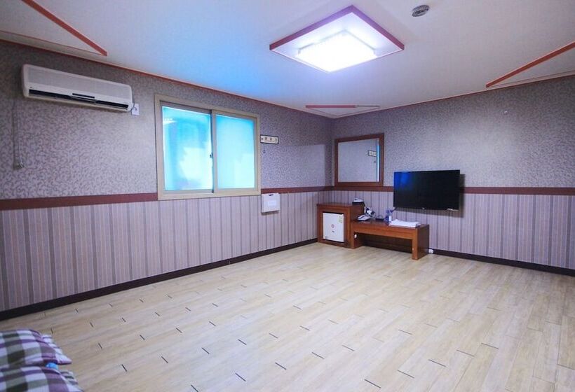 Motel Pohang Haedodong Gwanmun