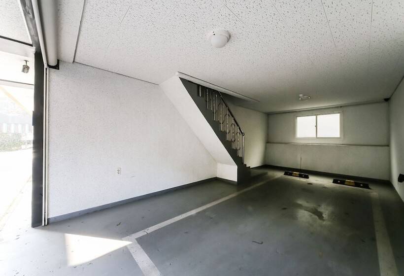 فندق على الطريق Seongju Top