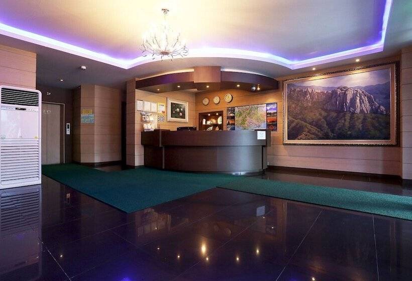 Motel Sokcho Sumisan