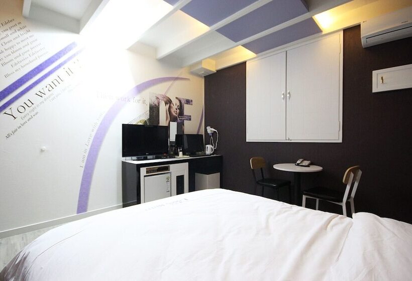 Motel Suncheon Equus