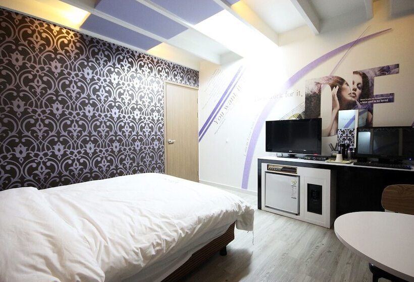 Motel Suncheon Equus