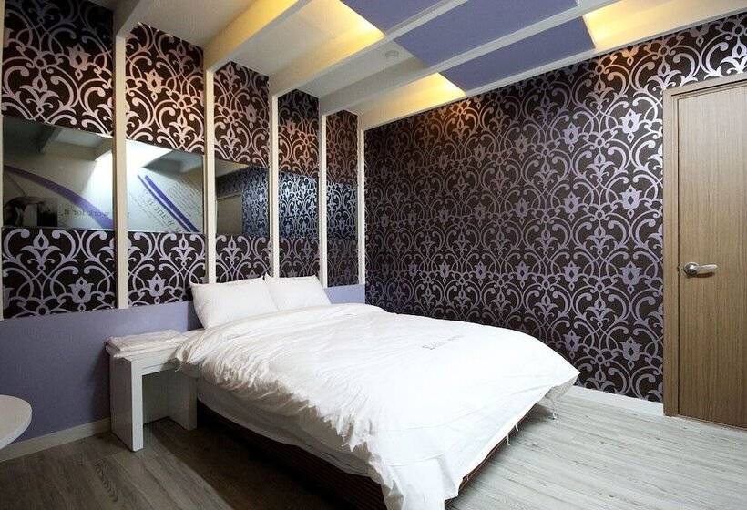 Motel Suncheon Equus
