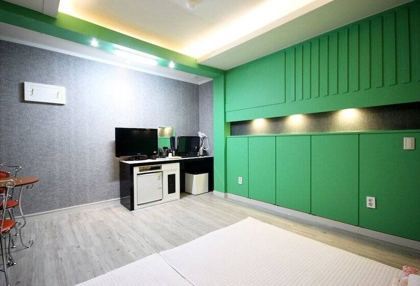 Motel Suncheon Equus