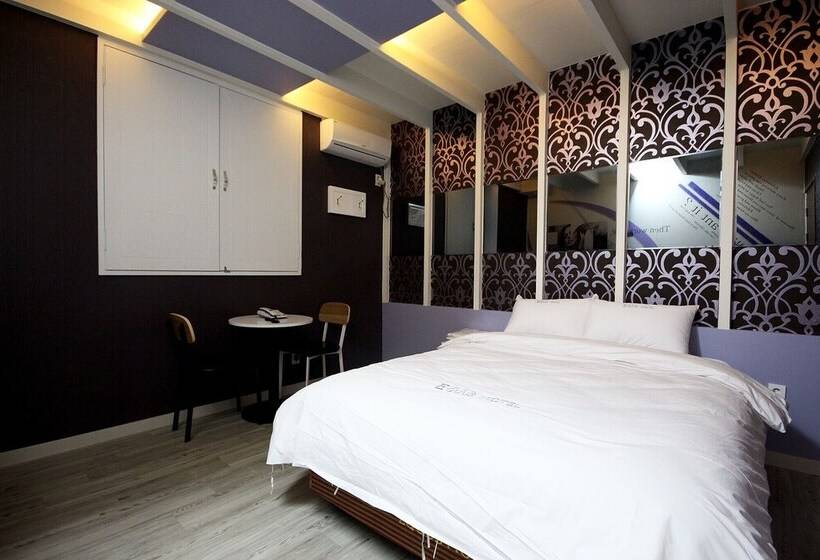 Motel Suncheon Equus