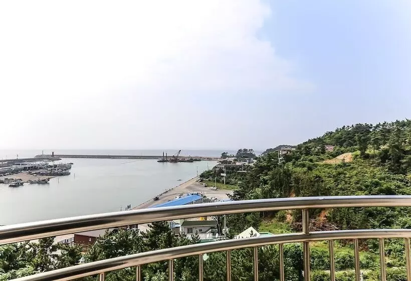 モーテル Taean Bali