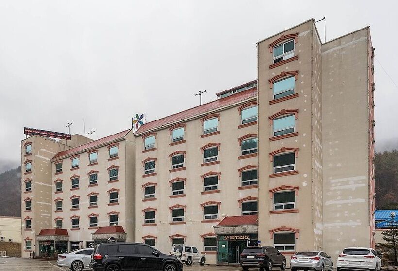 Motel Taebaek Tourist