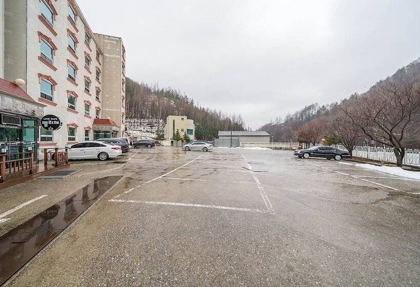 Motel Taebaek Tourist