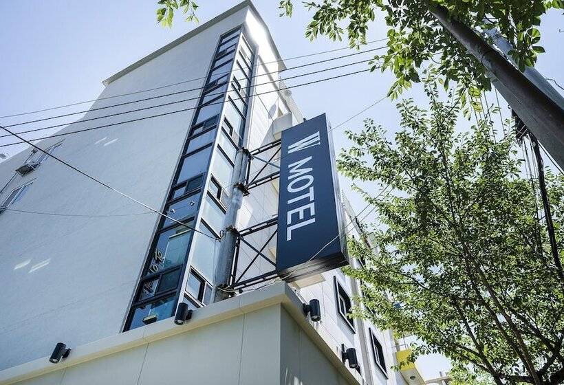 Motel Tongyeong W