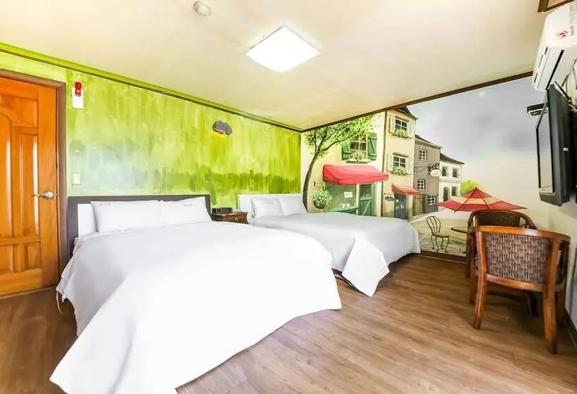 Top Motel