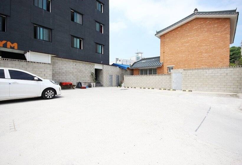 汽车旅馆 Wando Xym