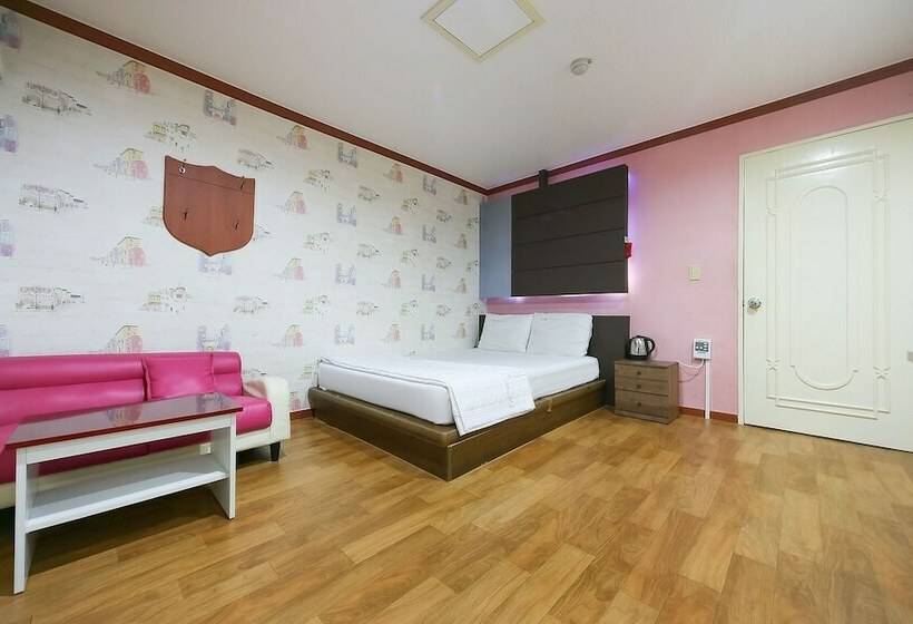 汽车旅馆  Youngcheon Dream