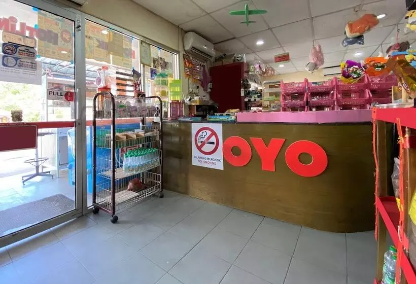Oyo 90205 Bayu Sintok Motel