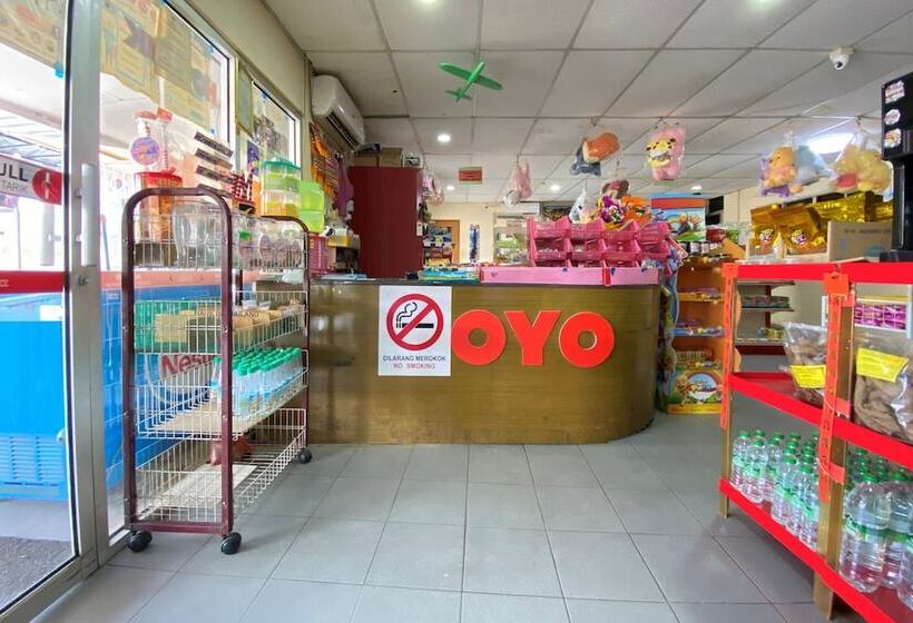 Oyo 90205 Bayu Sintok Motel