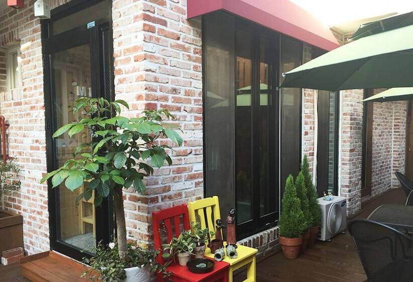 Pension (Hôtel basse catégorie) Jeonju Mint Guest House