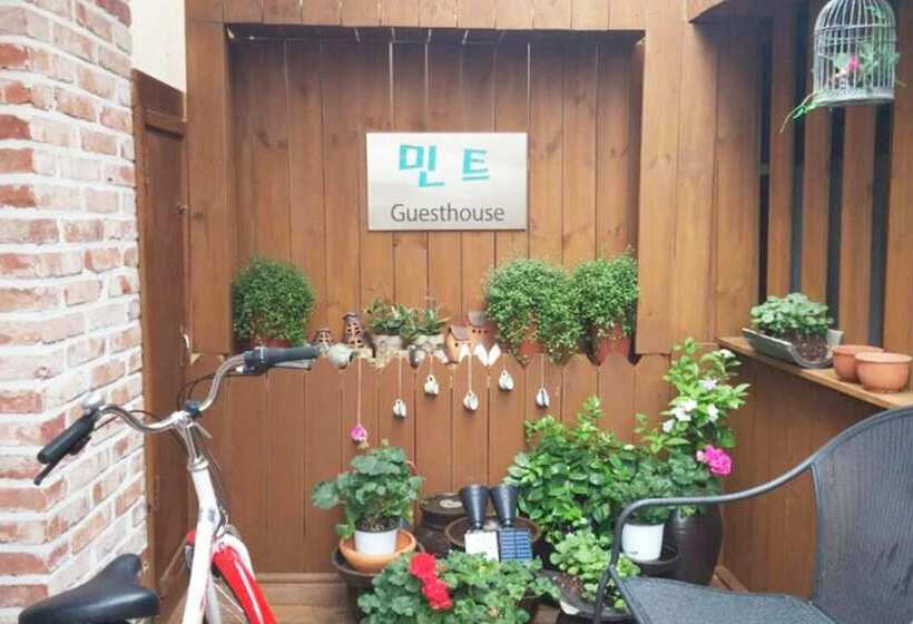 Pension (Hôtel basse catégorie) Jeonju Mint Guest House