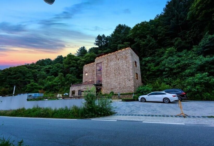 Yangpyeong New Space Pension