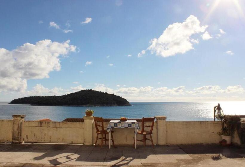 הוסטל Room Lazareti