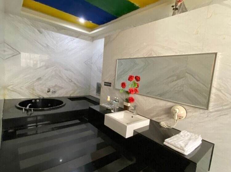 Amani Spa Boutique Motel