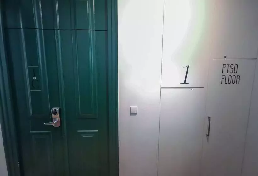 Fanqueiros Apartment
