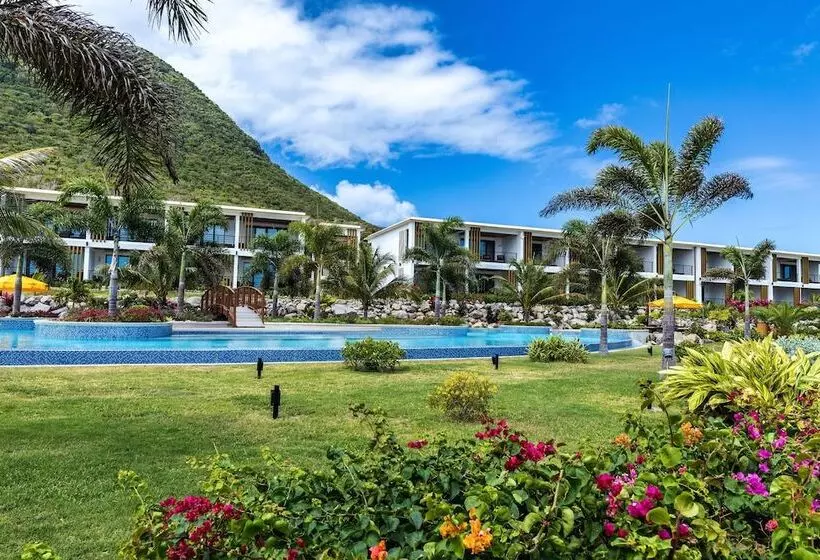 Golden Rock Dive And Nature Resort