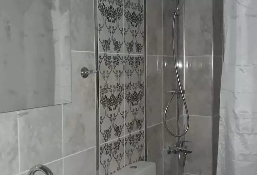 Hayat Alti Otel