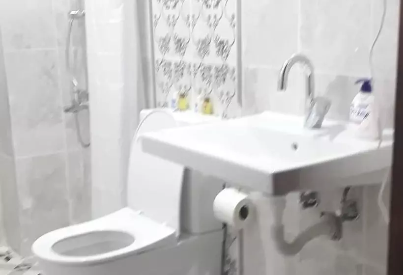 Hayat Alti Otel