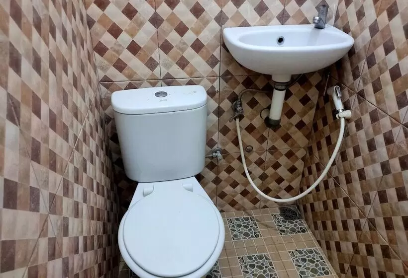 ホテル Arjuna Sari Bandungan