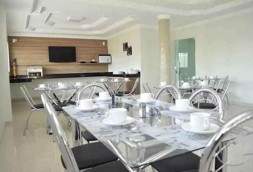Hotelli Belchior Palace