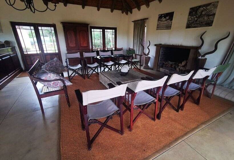 Отель Blaauwbosch Private Game Reserve