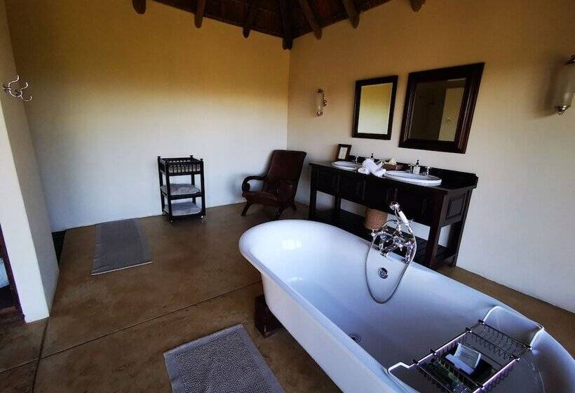 Отель Blaauwbosch Private Game Reserve