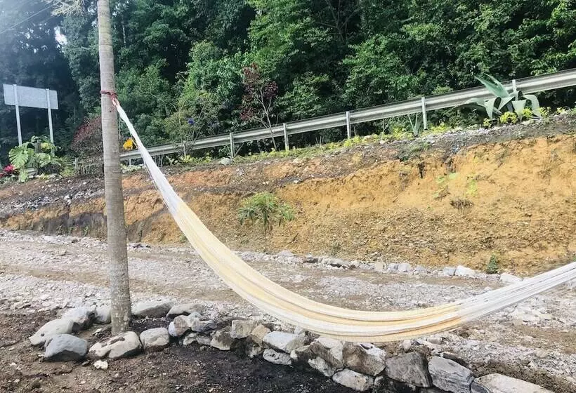 ホテル El Capricho By Rotamundos