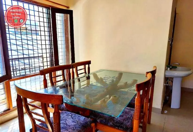 Hotelli Goroomgo You And Me Mallital Nainital