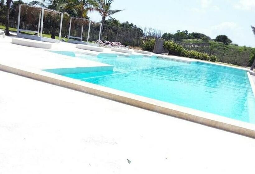 هتل I Granchi Resort