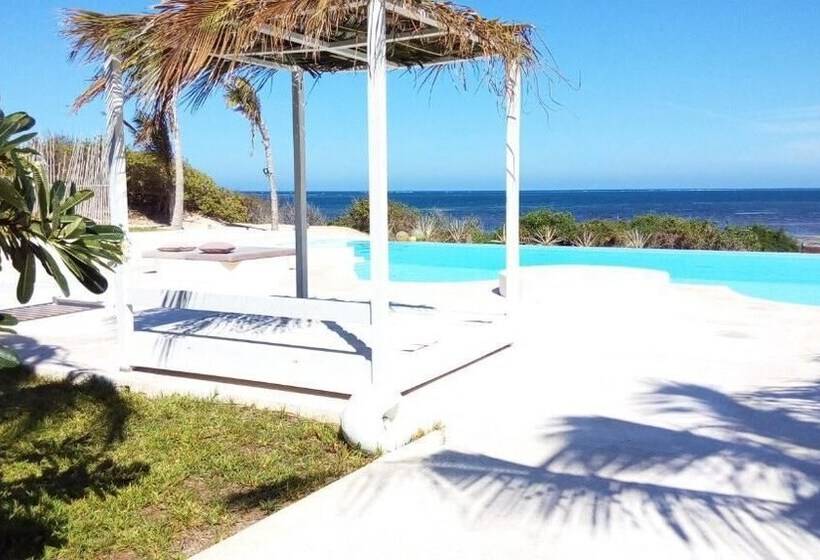 هتل I Granchi Resort