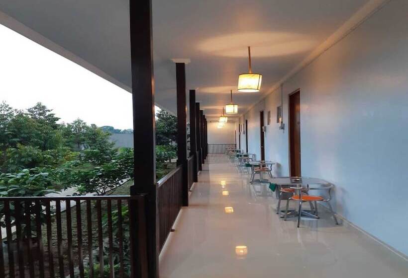 فندق Pesona Osing Resort By Ziri