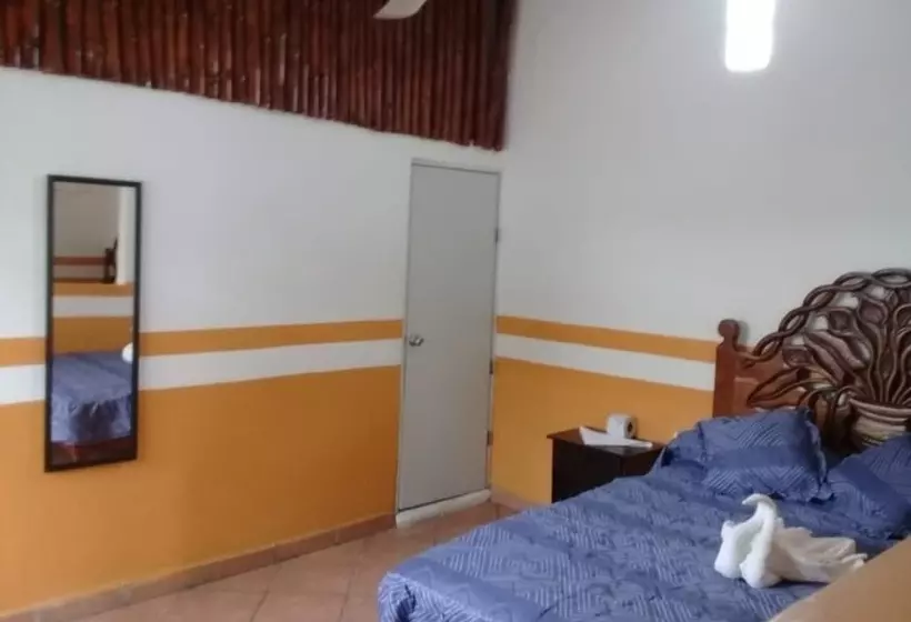 ホテル Posada Villa Del Carmen
