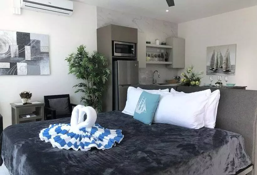 هتل Vista Ocean Suites