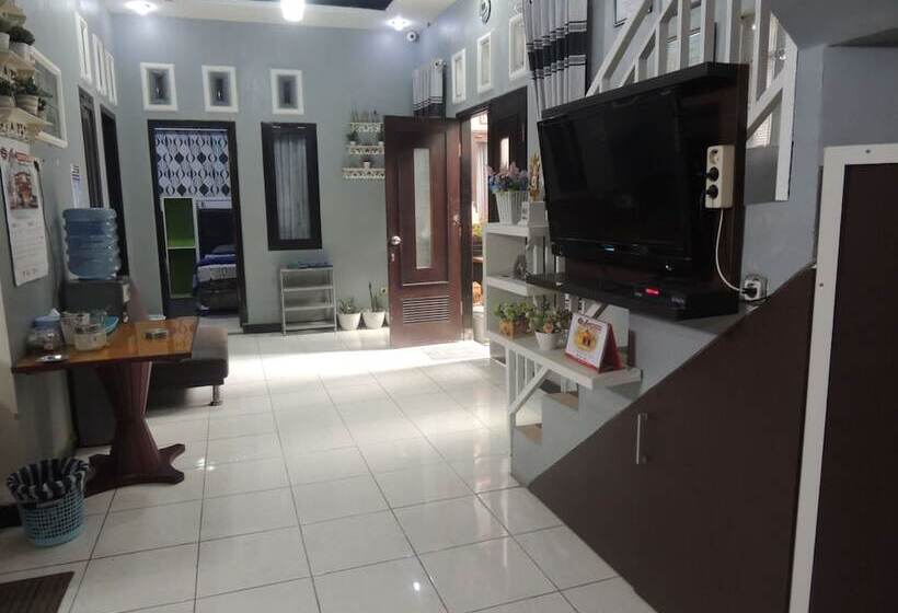 פנסיון Casablanca Family Syariah