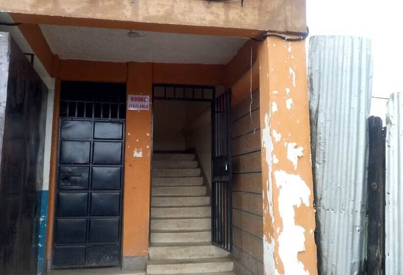 پانسیون Club Settlers