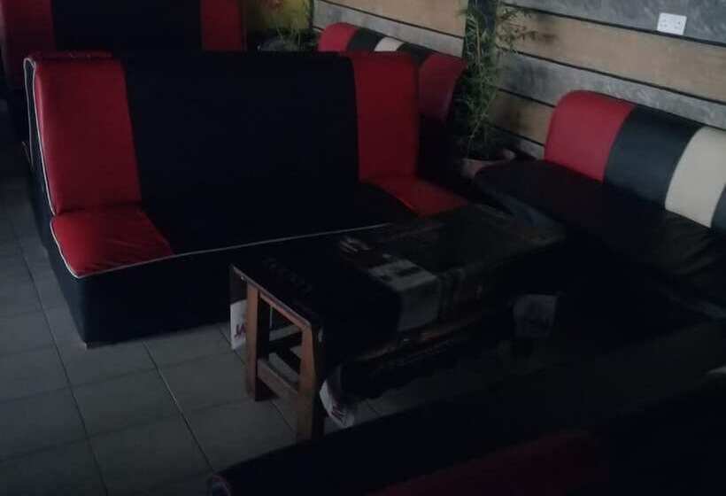 پانسیون Club Settlers