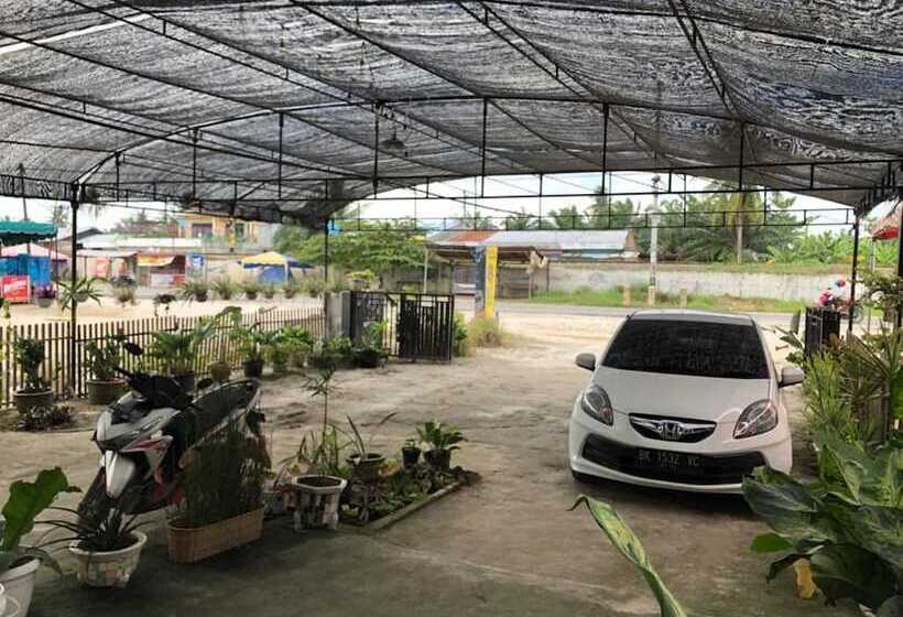 بنسيون Guest House Nasyauqi Kuala Tanjung