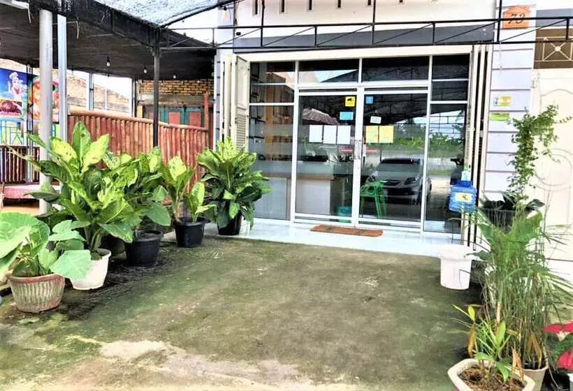 Majatalo Guest House Nasyauqi Kuala Tanjung