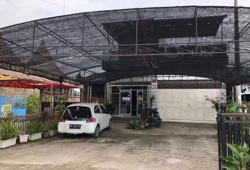 Majatalo Guest House Nasyauqi Kuala Tanjung